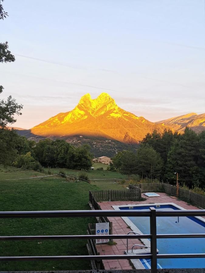 Hostal Pedraforca Saldés Kültér fotó